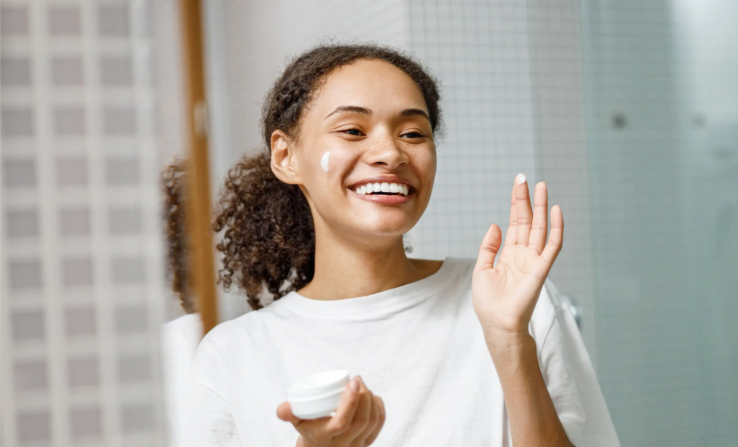 6 Tipps zum Schutz Ihrer Haut vor trockener oder verschmutzter Luft